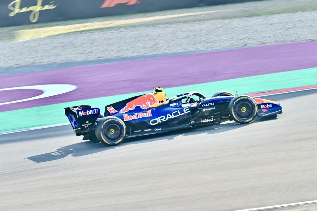 开云-现场｜F1中国大奖赛首日，全球车迷“进站”上海嘉定